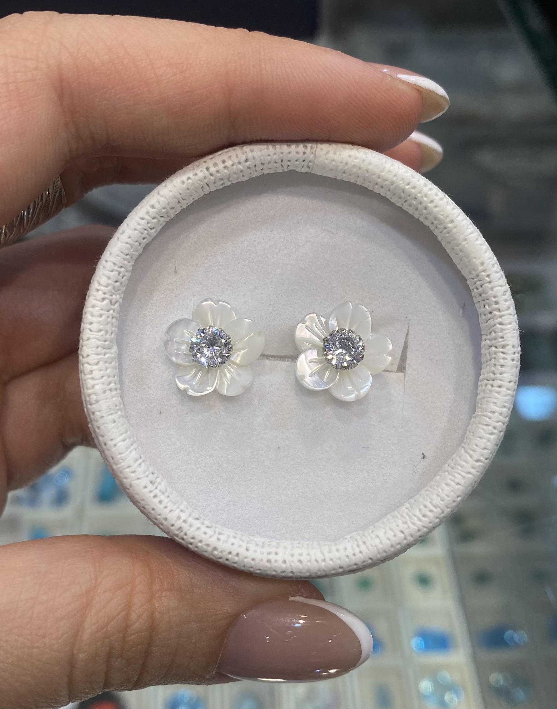 گوشواره شکوفه نقره صدف طبیعی