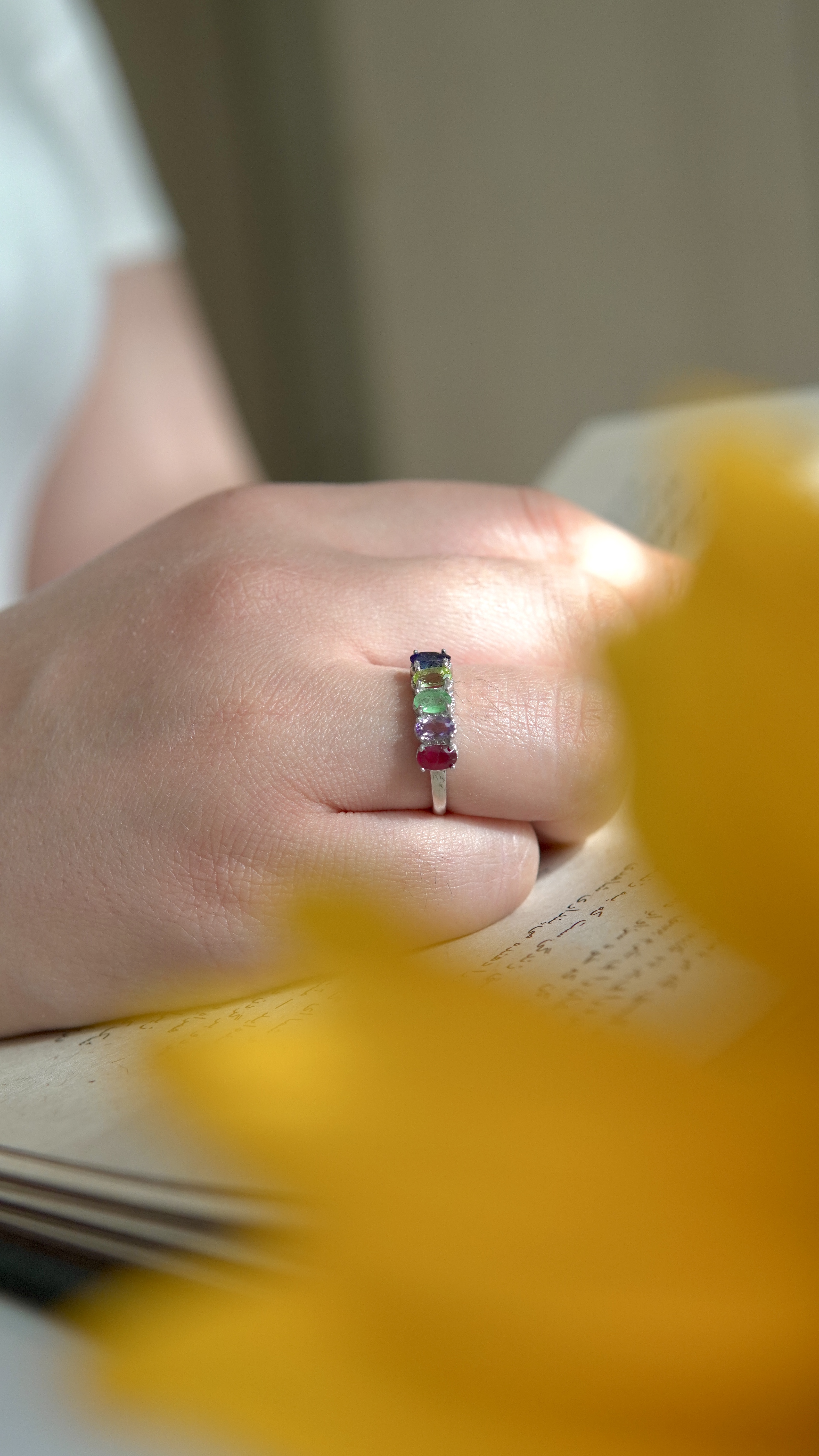 انگشتر جواهری زنانه و دخترانه رنگین کمان با سنگ‌های طبیعی | نقره آبکاری درجه یک